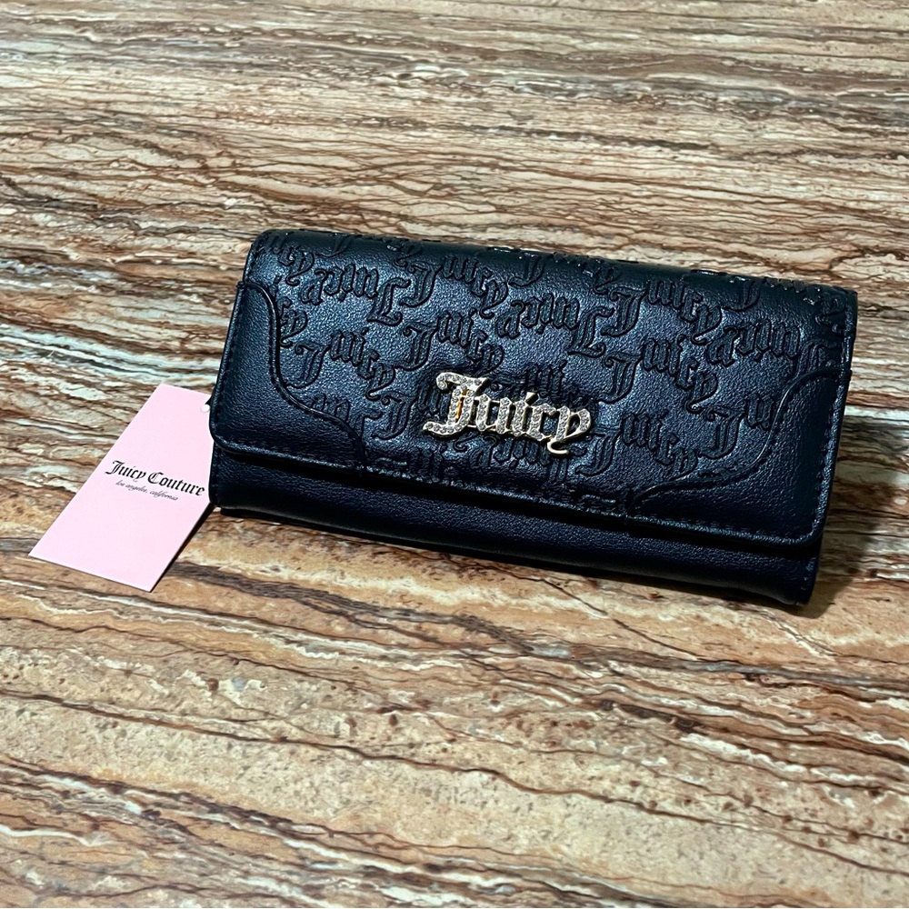 Juicy Couture - Picture 4 of 11